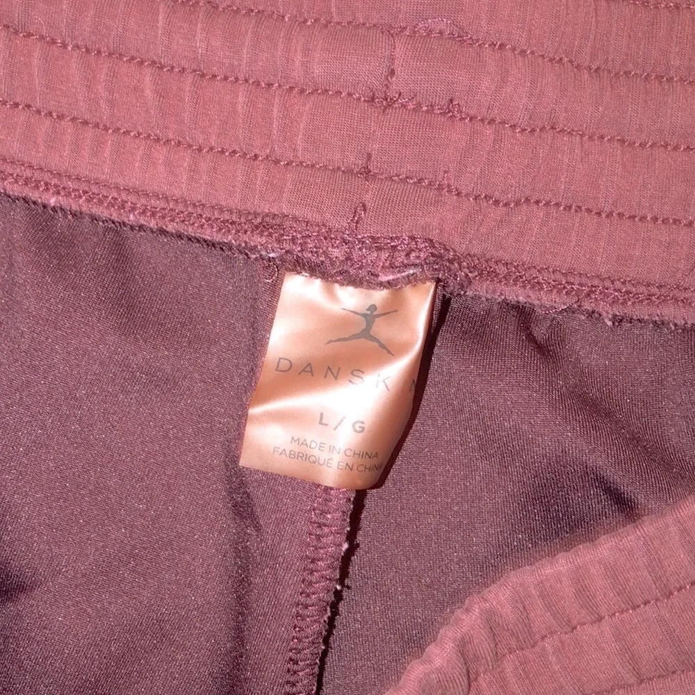 Danskin burgundy sweat pants size large